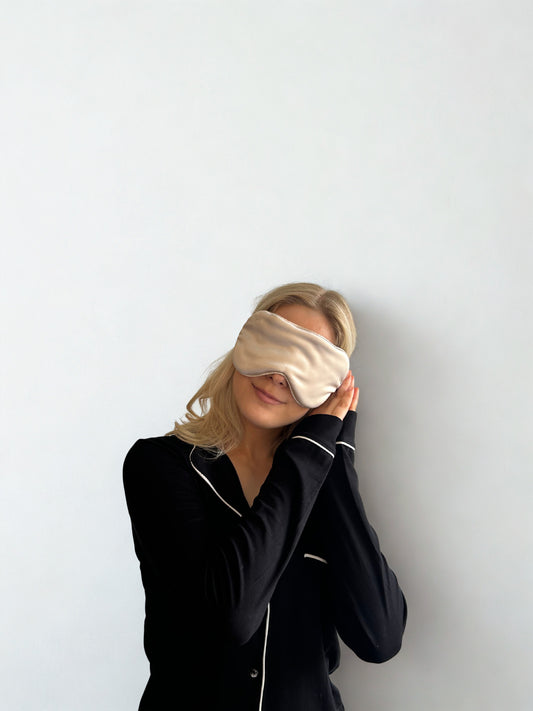 TAIKA SILK UNIMASKI - TYYNYKAUPPA