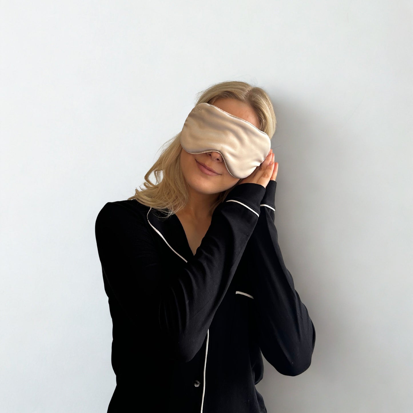 TAIKA SILK UNIMASKI - TYYNYKAUPPA